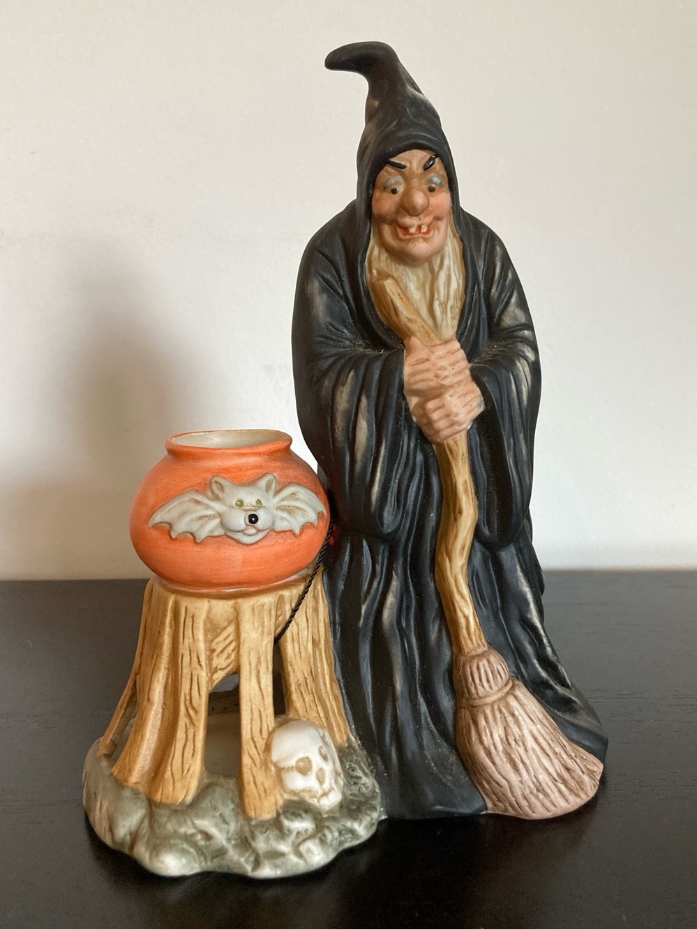 Vintage Berco Halloween Witch Ceramic Tealight Holder Figurine MINT - Picture 11 of 13